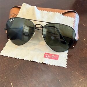 Ray-Ban Black Aviator Sunglasses